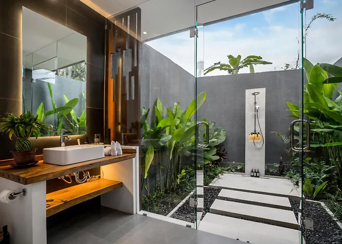 Sarang Cocoon By Balisuperhost Villa Ubud